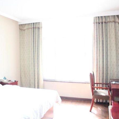 Greentree Inn Henan Kaifeng Gulou Square Express Hotel Ngoại thất bức ảnh